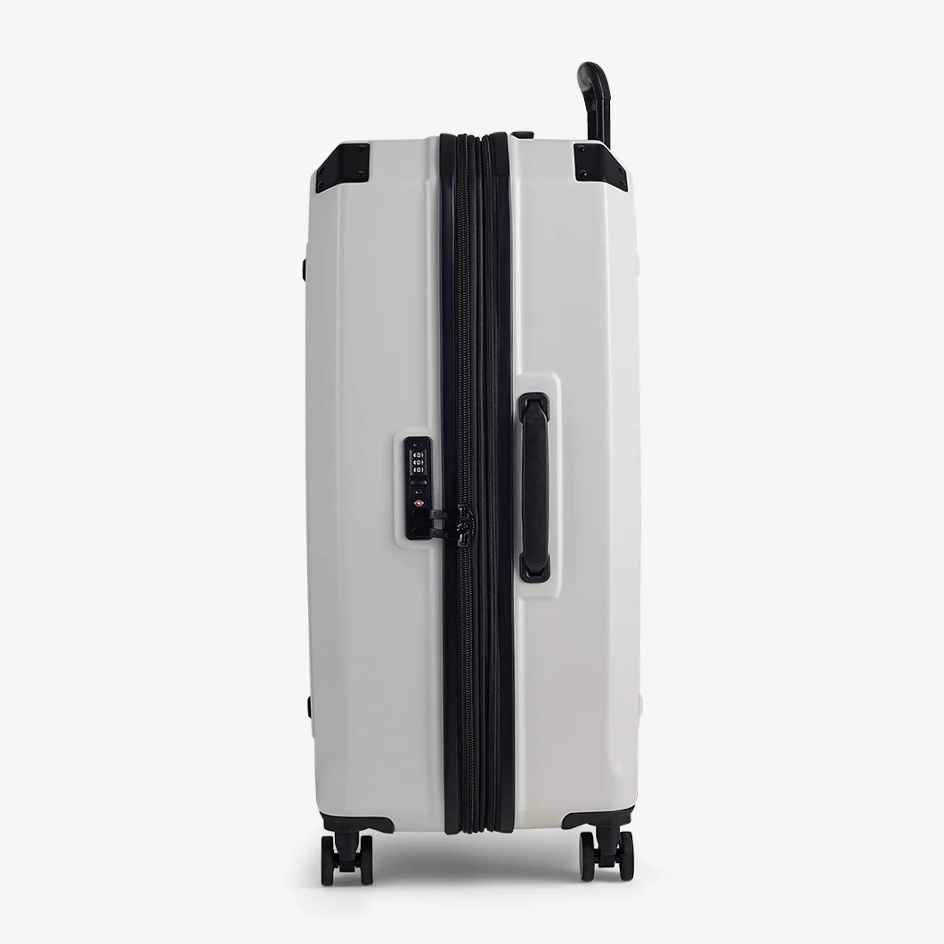 Alpine Large Suitcase in White - Image 3