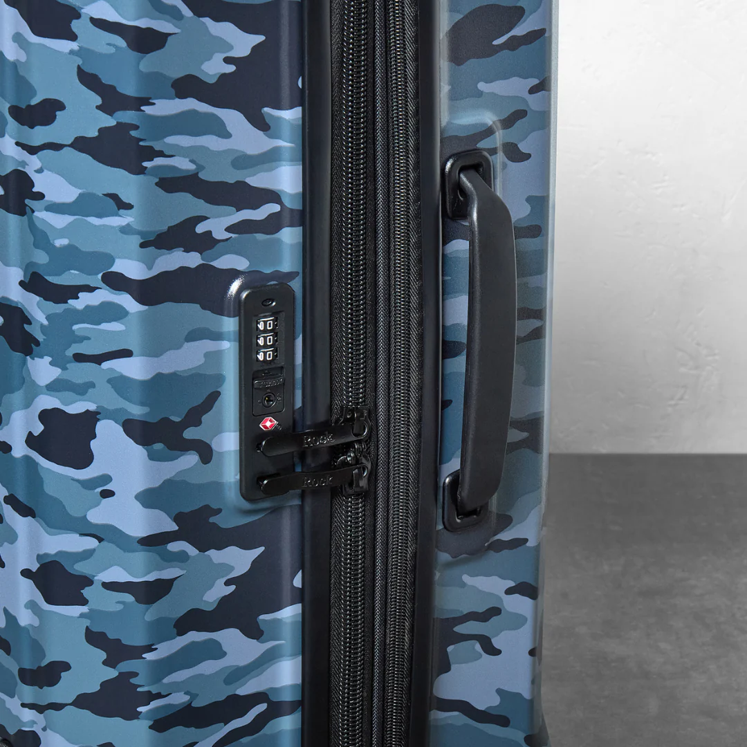 Alpine Medium Suitcase in Blue Camouflage - Image 7