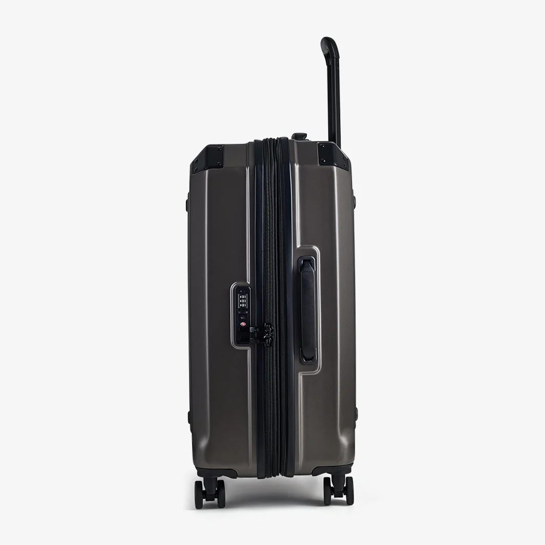 Alpine Medium Suitcase in Charcoal - Image 3