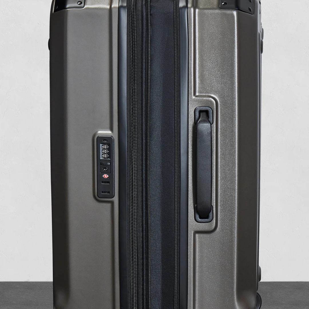 Alpine Medium Suitcase in Charcoal - Image 8