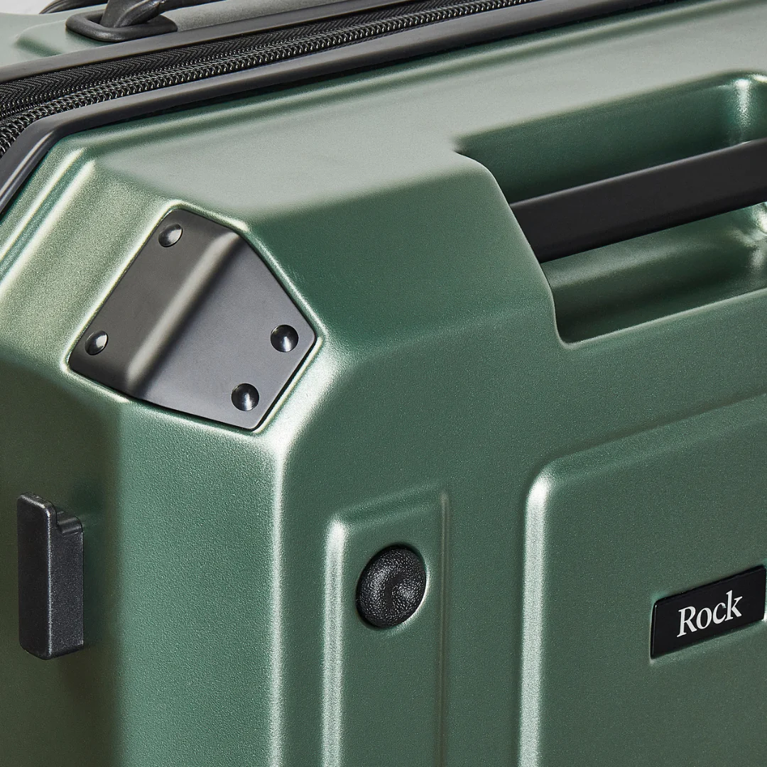 Alpine Medium Suitcase in Khaki - Image 6