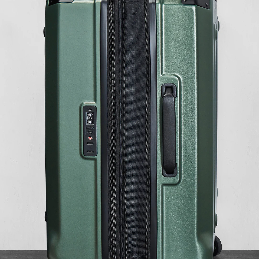 Alpine Set of 3 Suitcases in Khaki - Image 9