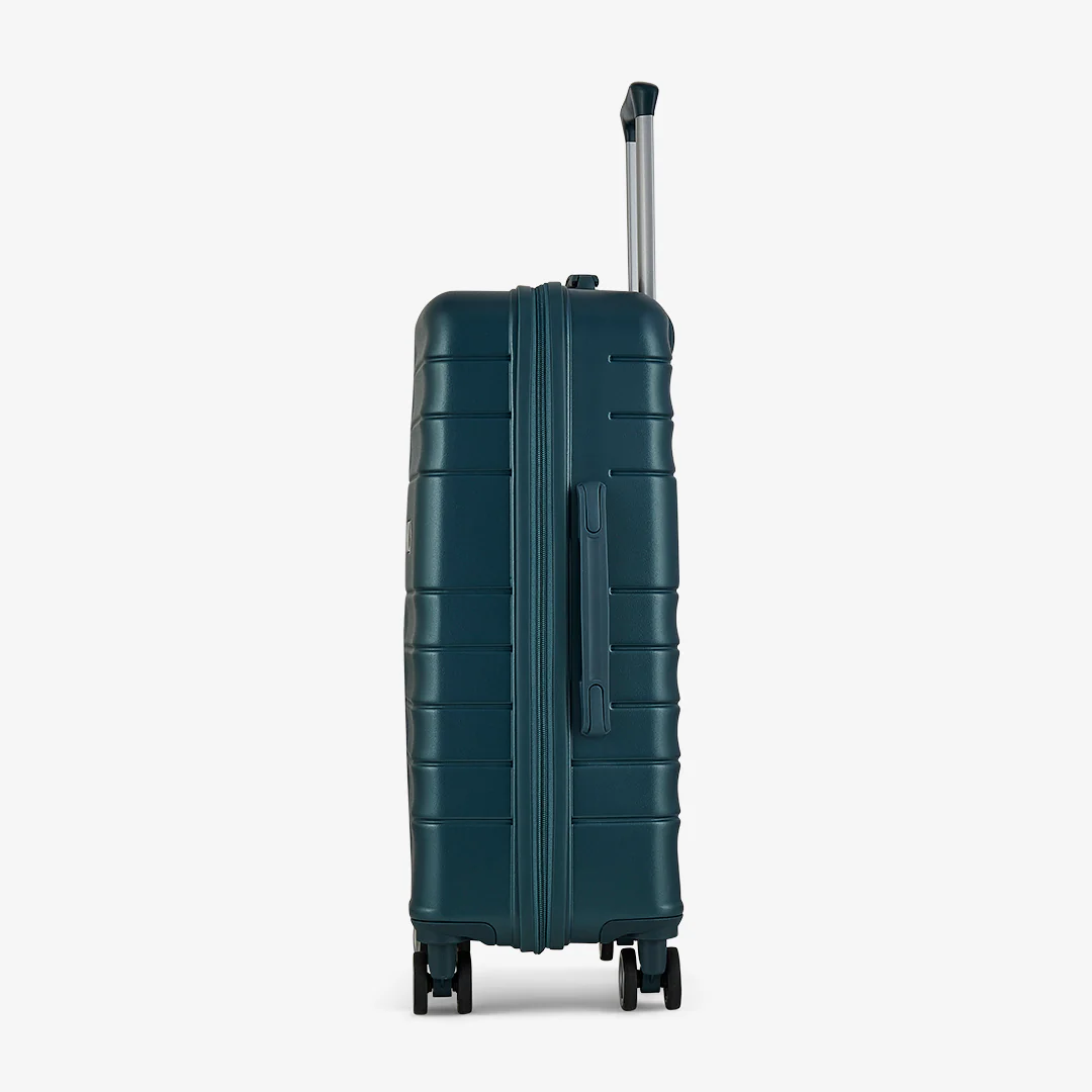 Aspen Medium Suitcase in Blue - Image 3