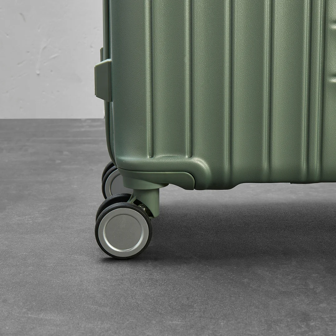 Aspen Set of 3 Suitcases in Sage Green - Image 5