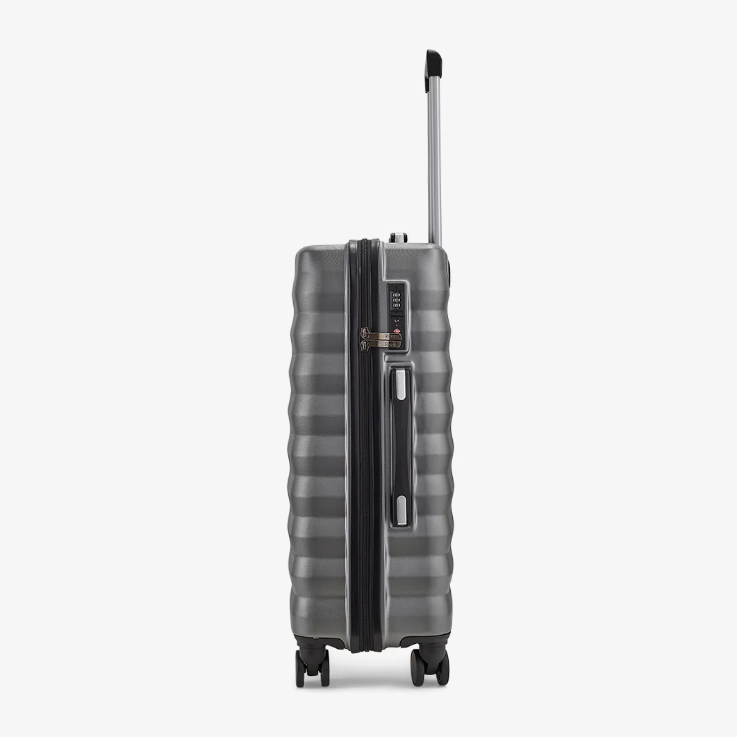 Berlin Medium Suitcase in Charcoal - Image 3