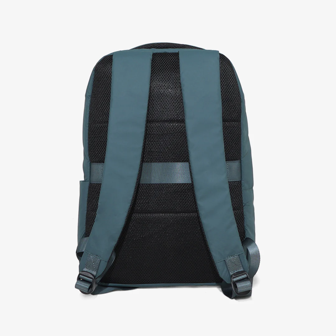 Ember Easyjet Backpack in Teal - Image 4