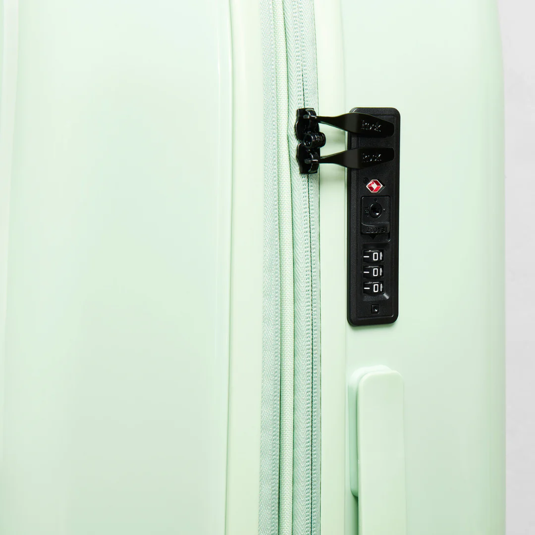 Gelato Small Suitcase in Pistachio - Image 7