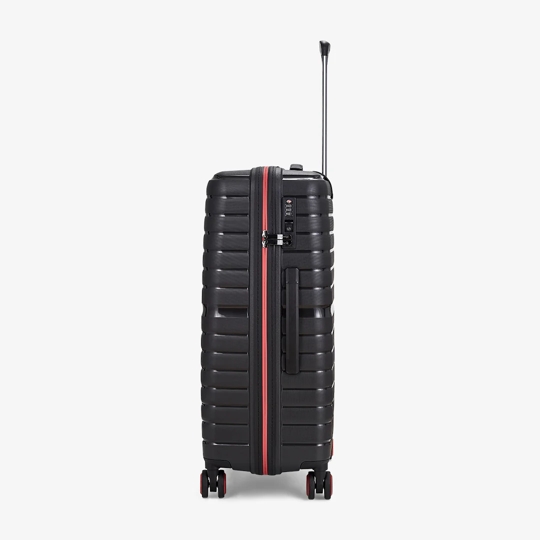 Hydra-Lite Medium Suitcase in Black - Image 3