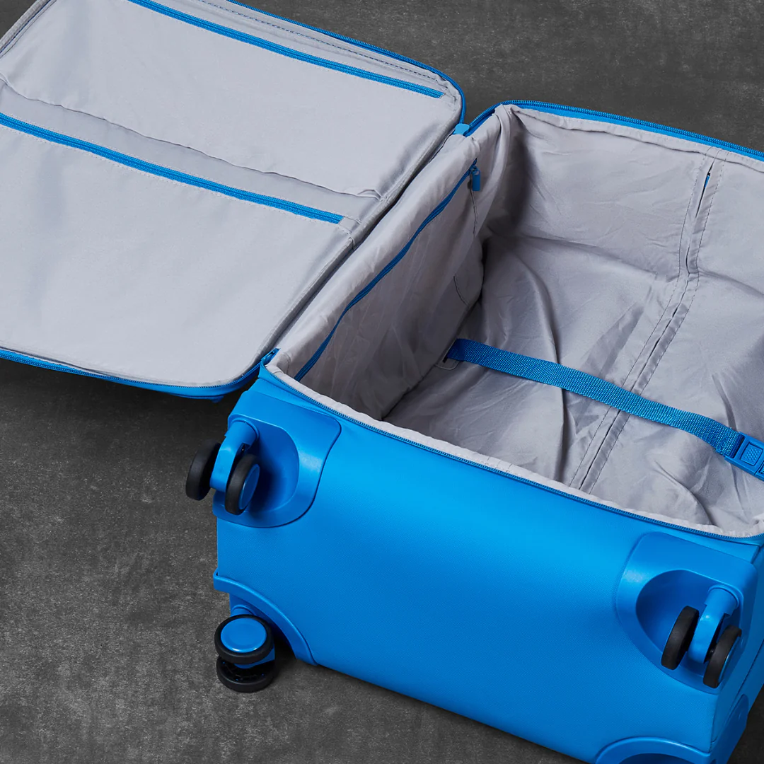 Juniper Large Suitcase in Blue - Image 5