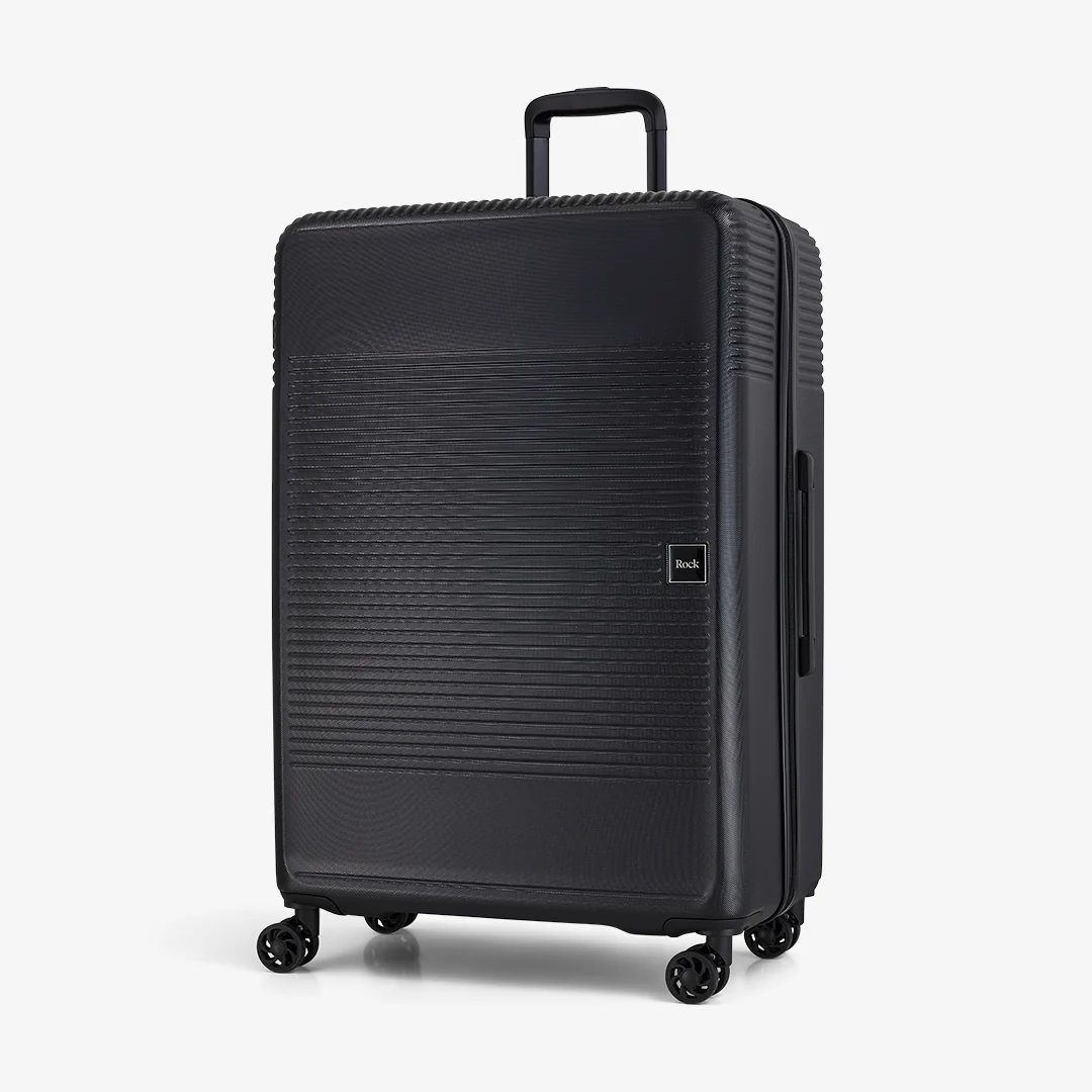 Lincoln Set of 3 Suitcases in Black - Image 2