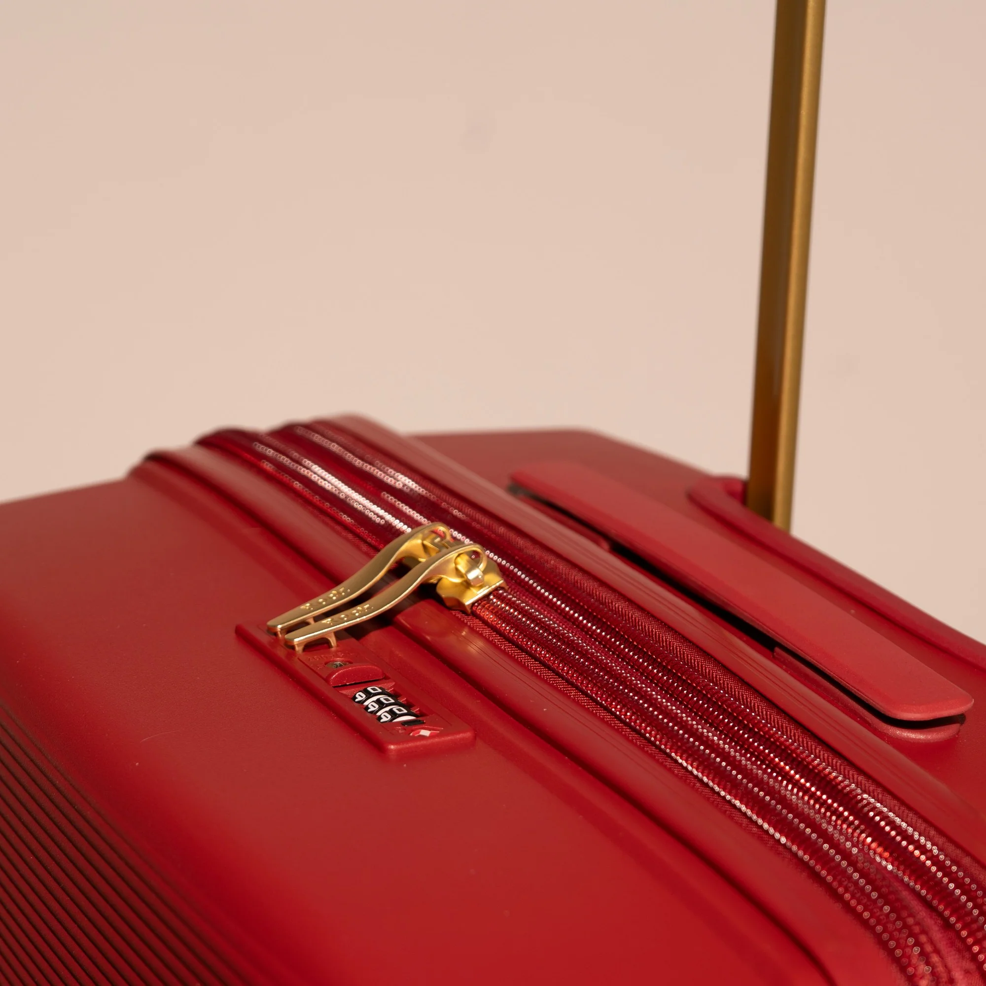 Medina Small Suitcase in Chilli Red - Image 7