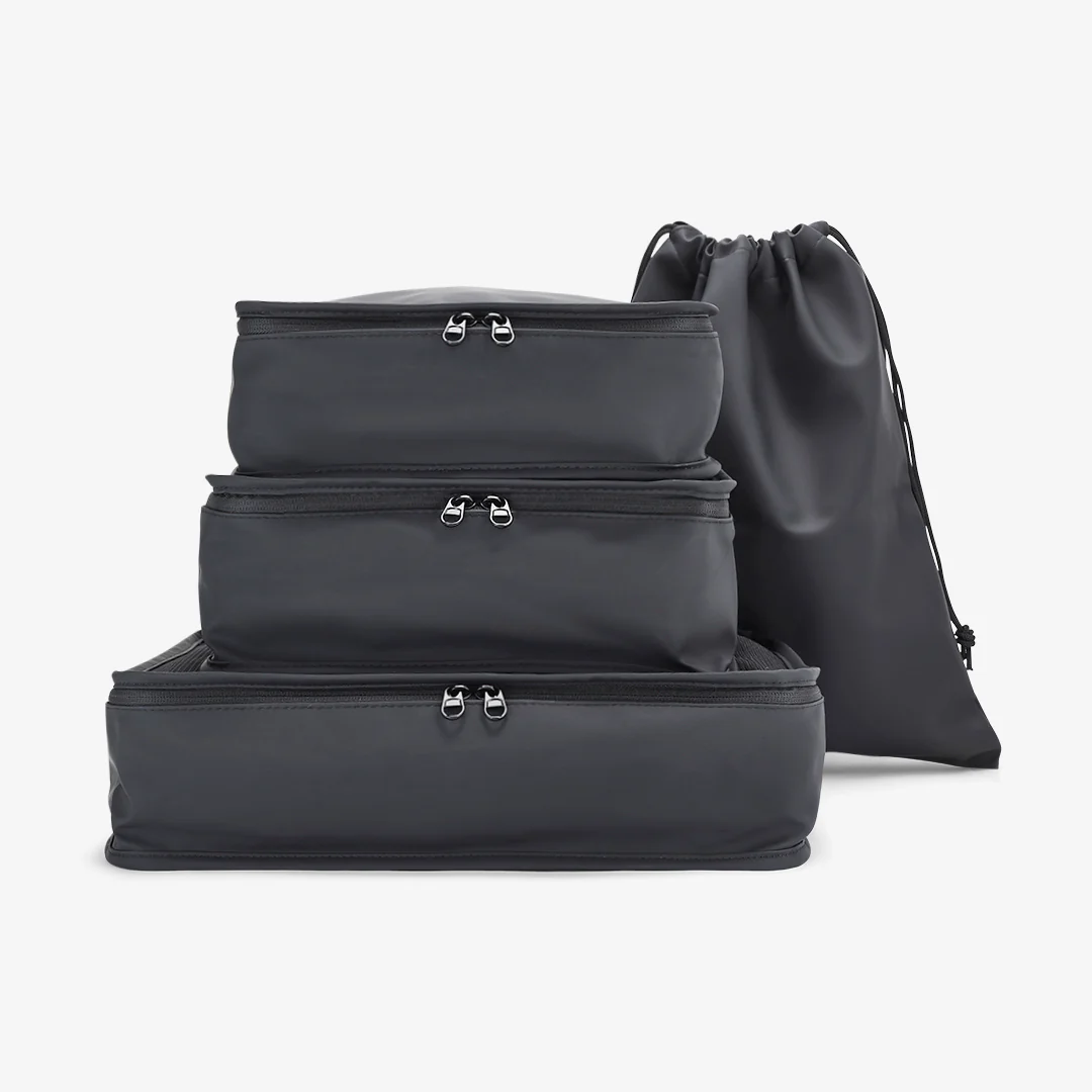 Packing Cubes Set of 4 in Black - Image 2
