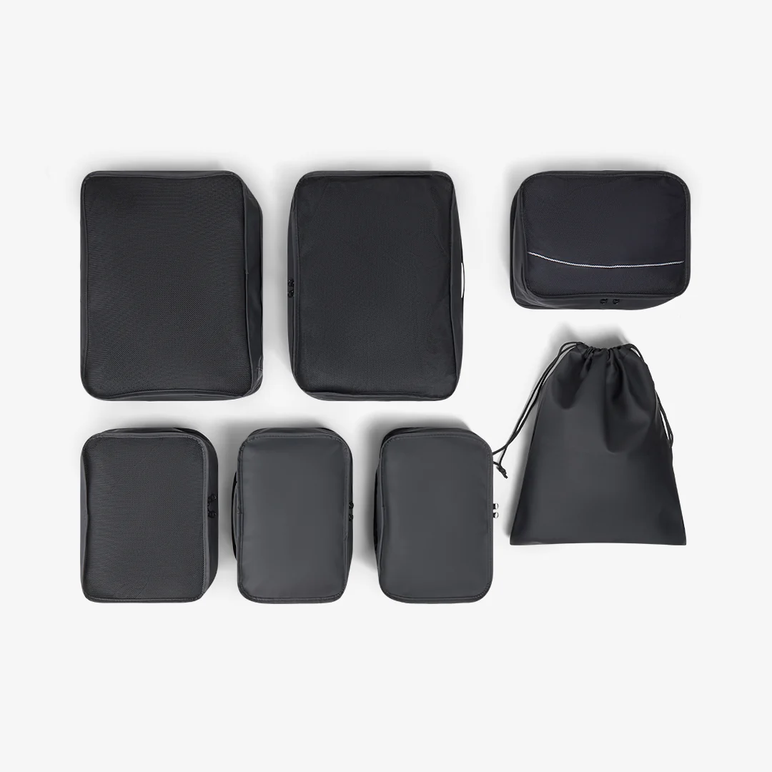 Packing Cubes Set of 7 in Black - Image 3
