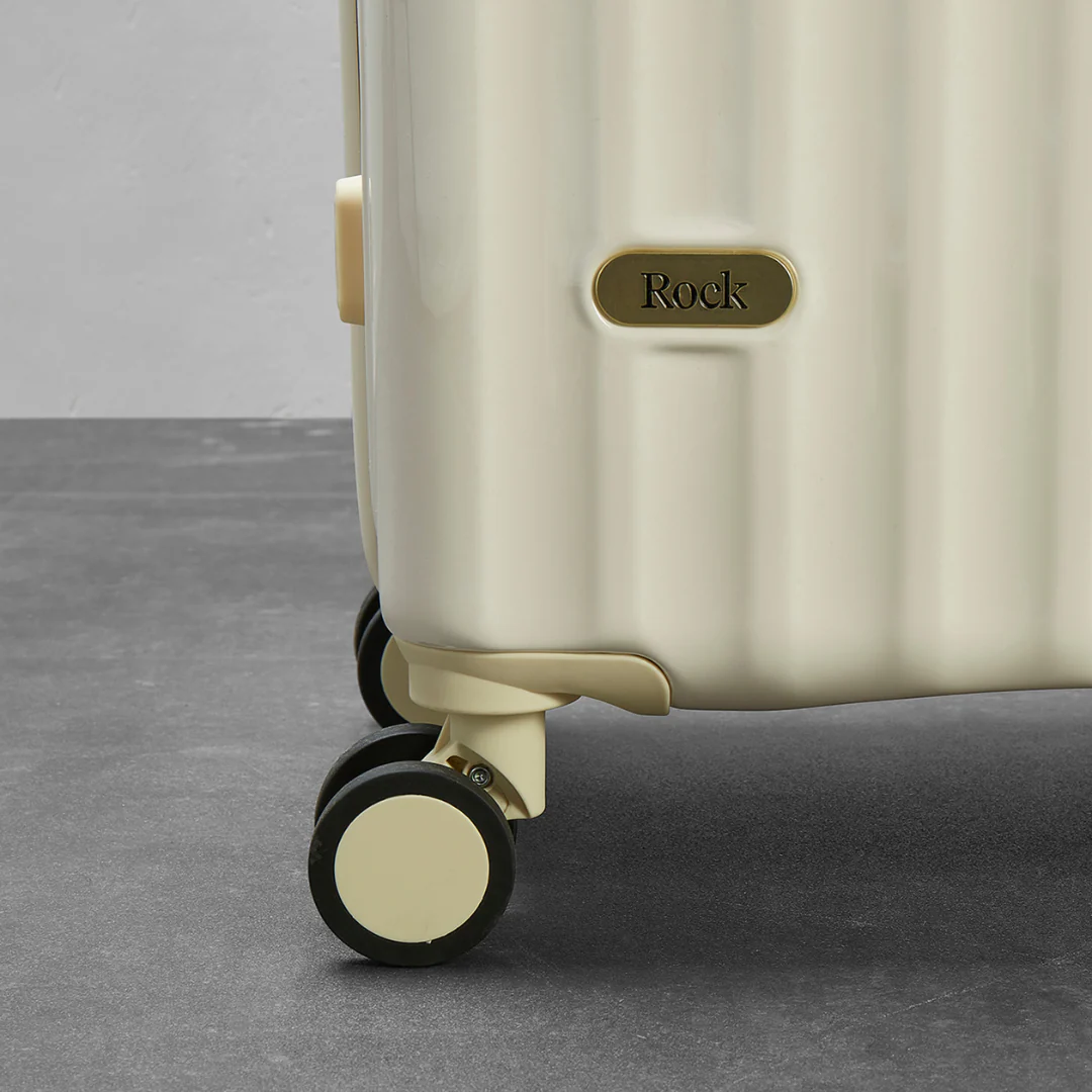 Primrose Medium Suitcase in Cream - Image 4