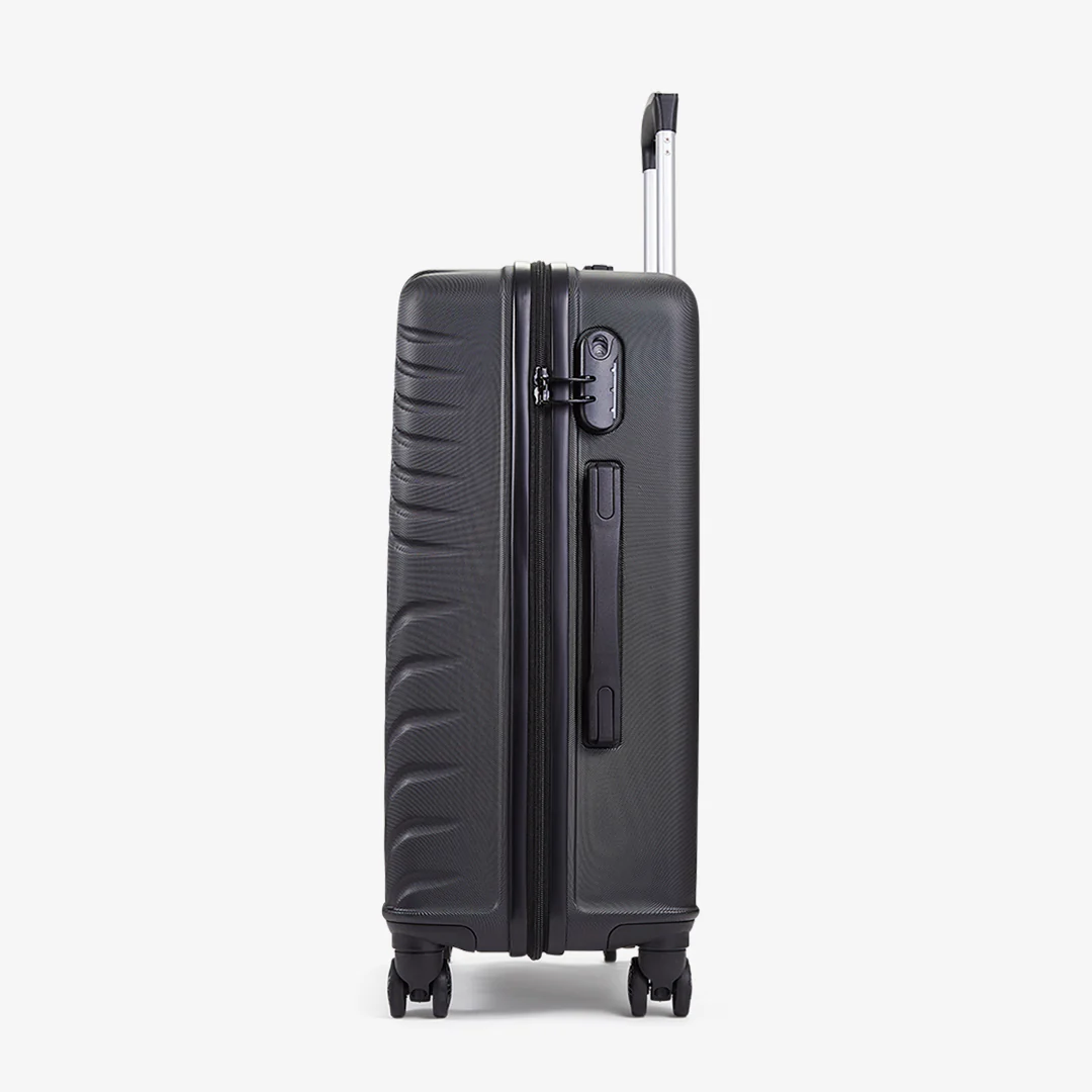 Santiago Medium Suitcase in Black - Image 3