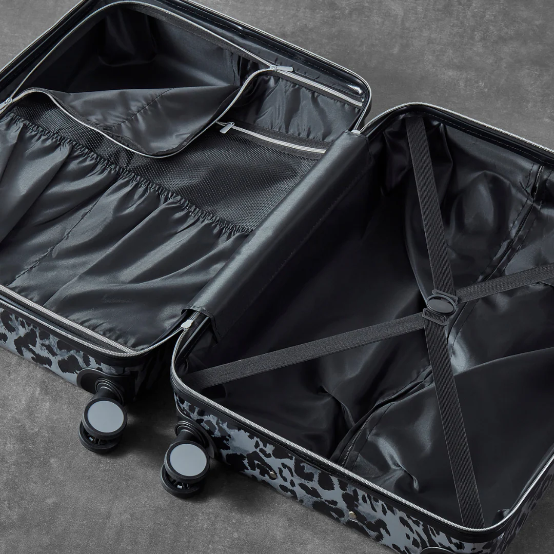 Savannah Medium Suitcase in Snow Leopard - Image 5