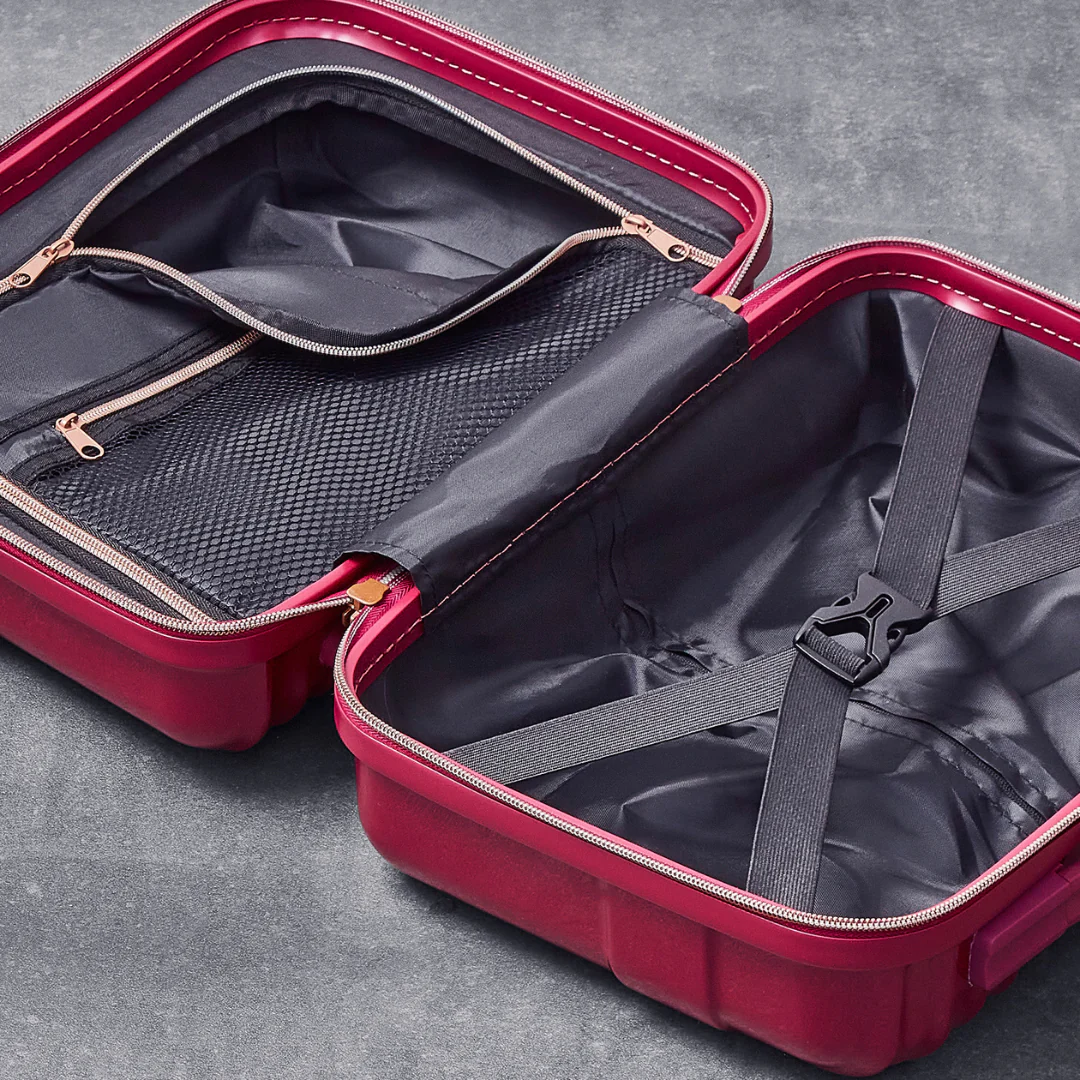 Selene Set of 4 Suitcases in Magenta Pink - Image 11
