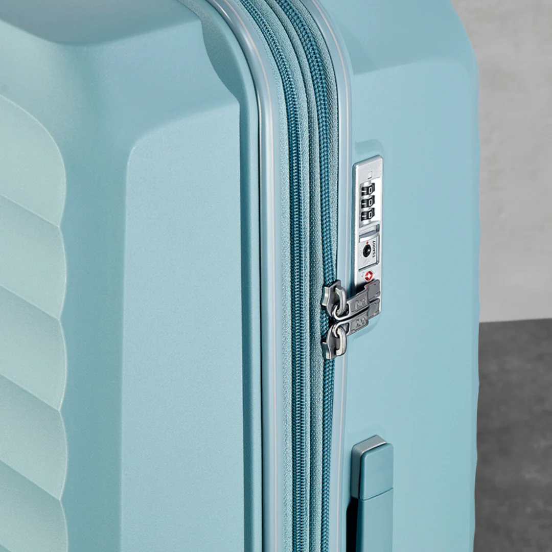Sunwave Large Suitcase in Light Blue - Image 6