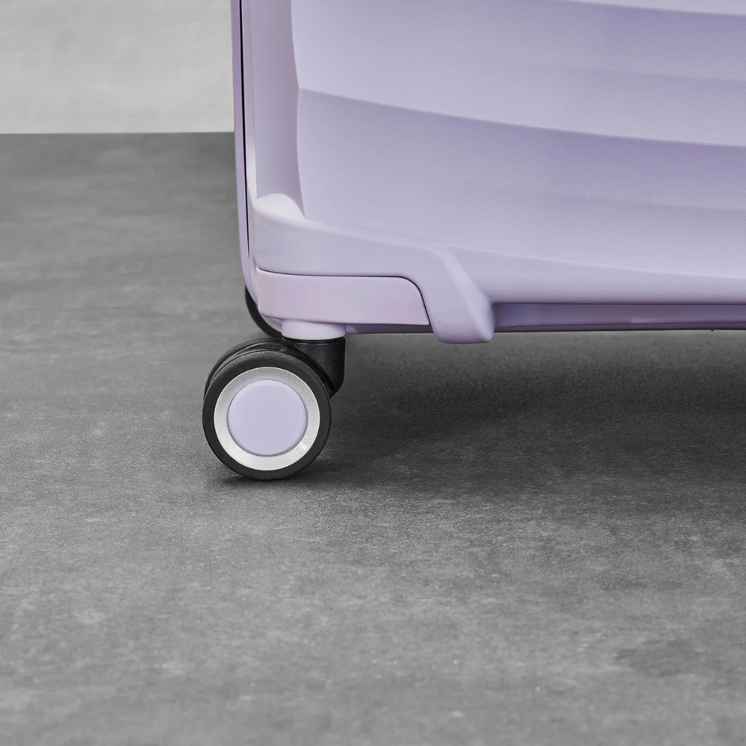 Sunwave Large Suitcase in Lilac - Image 4