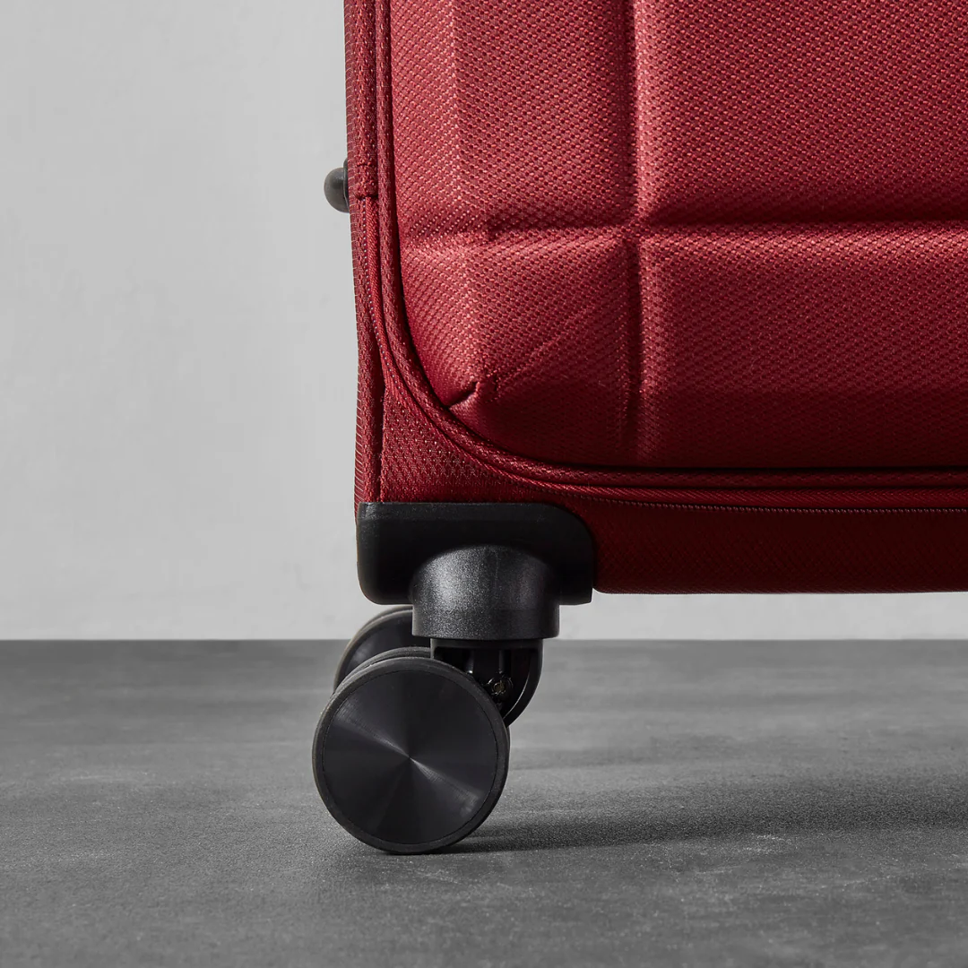 Tokyo Medium Suitcase in Wine Red - Image 4