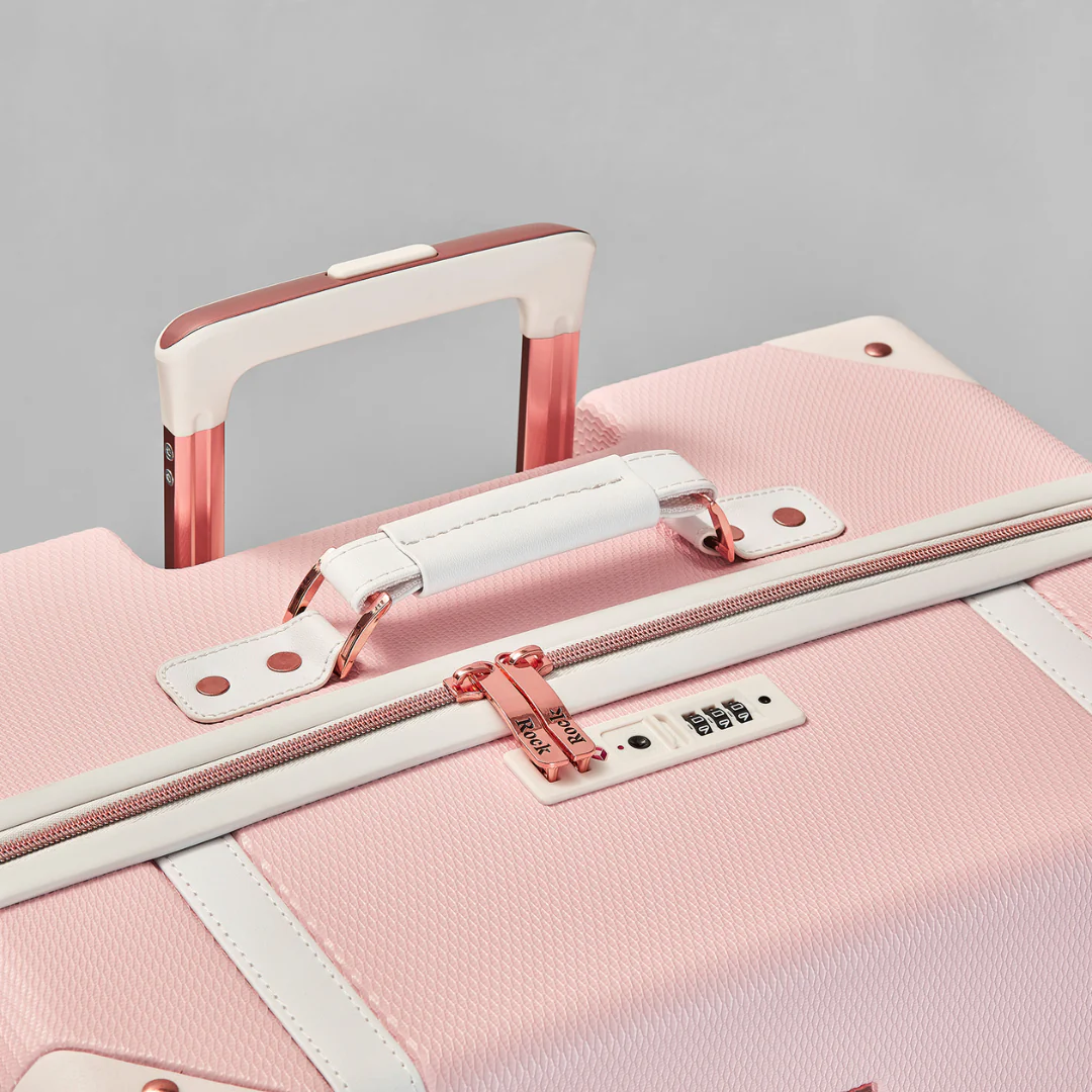 Vintage Large Suitcase in Baby Pink - Image 4