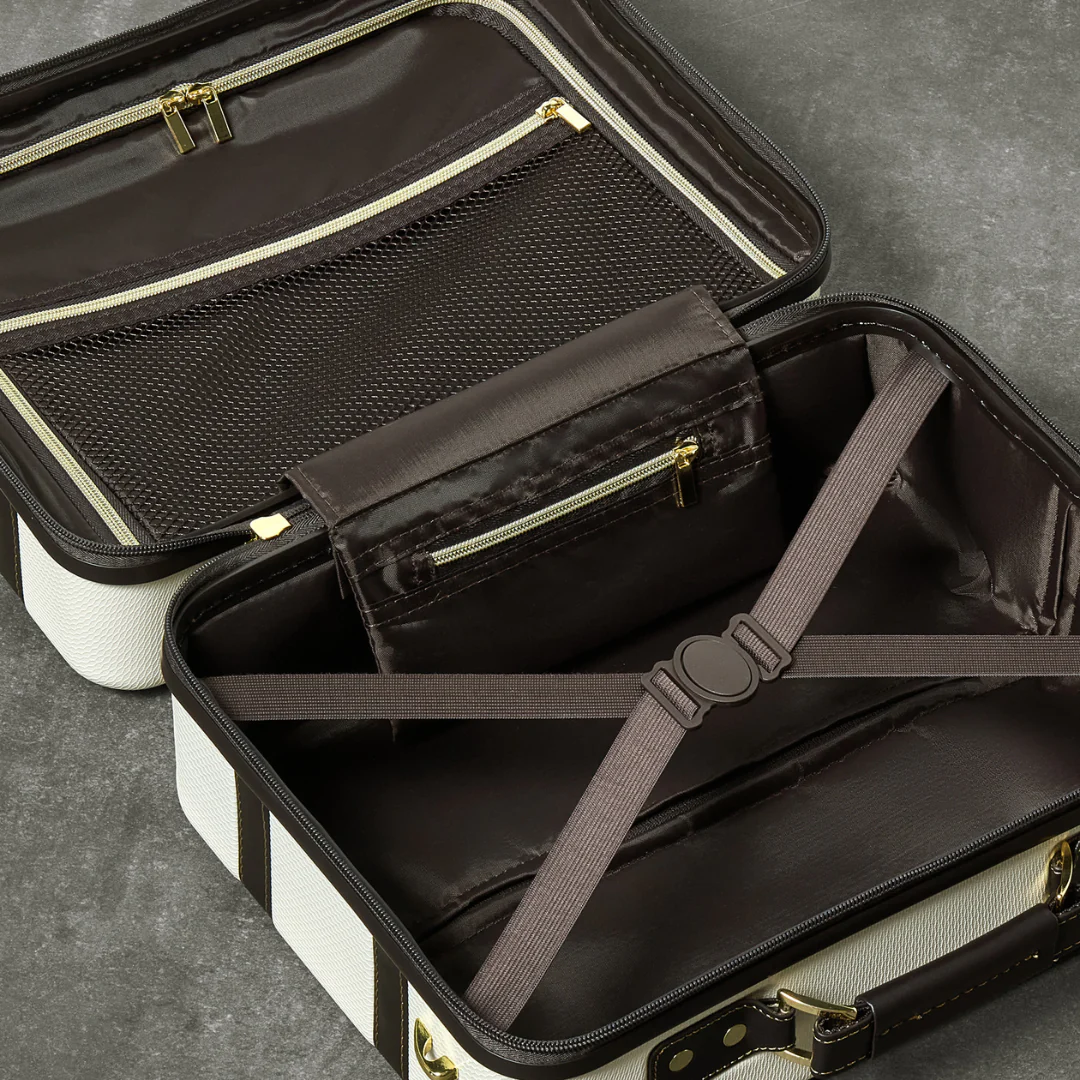 Vintage Set of 4 Suitcases in Cream - Image 11