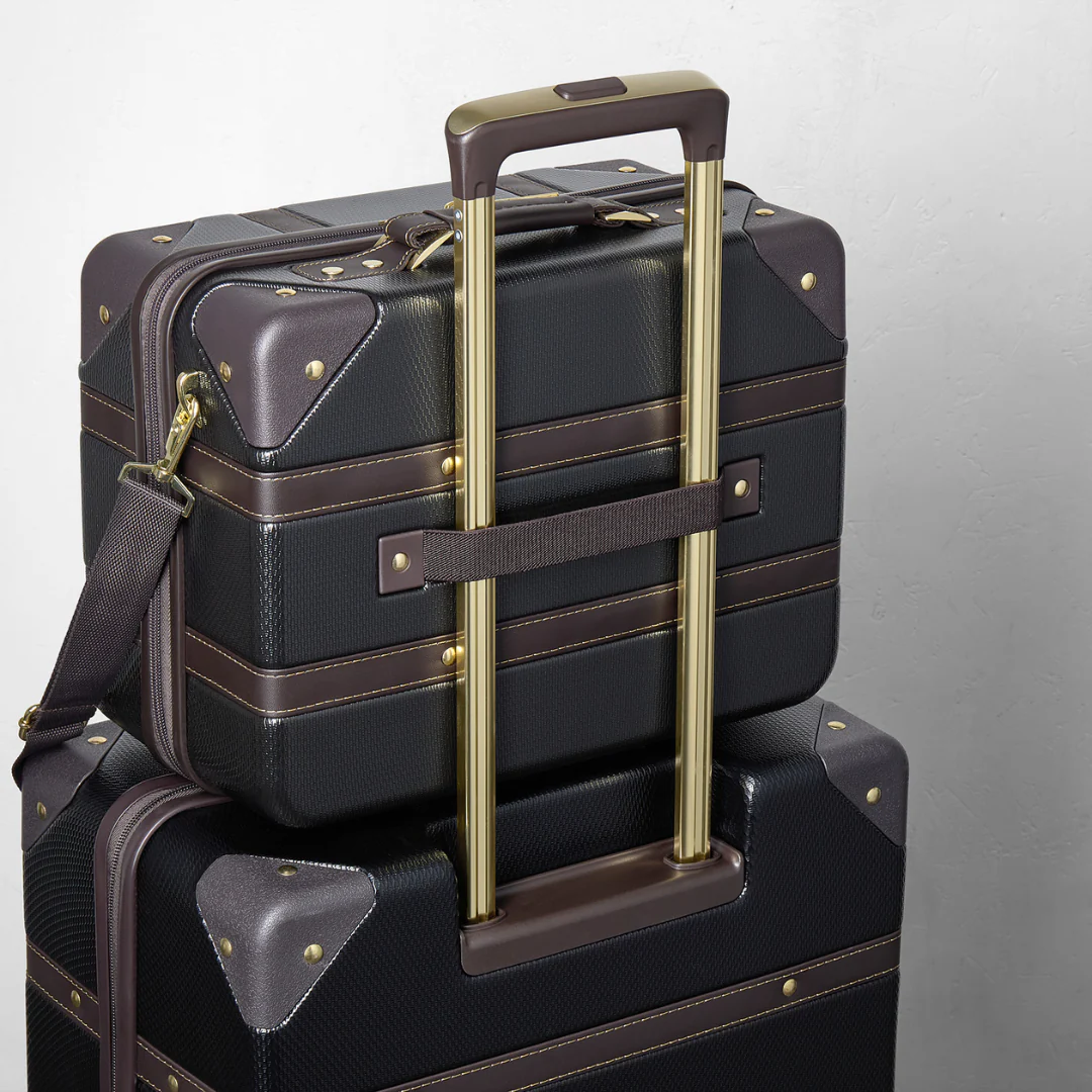 Vintage Vanity Suitcase in Black - Image 8