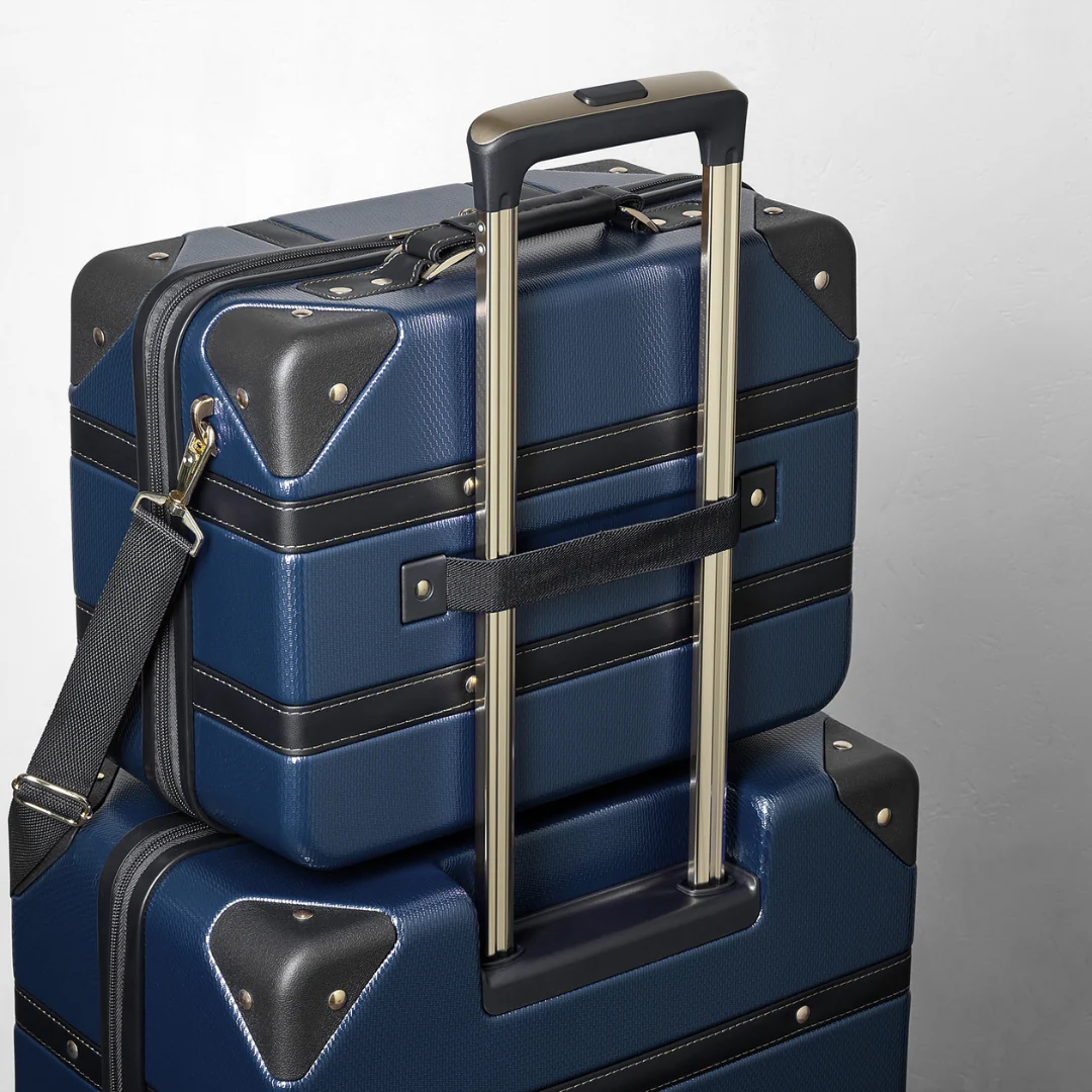 Vintage Vanity Suitcase in Navy - Image 5